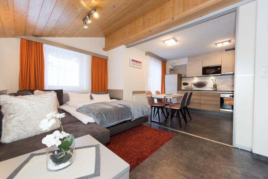 Appartements Schneezauber Lermoos Bilik gambar