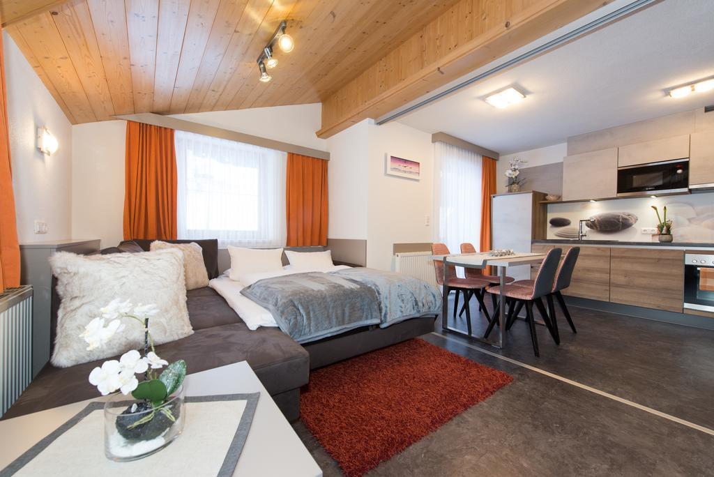 Appartements Schneezauber Lermoos Bilik gambar