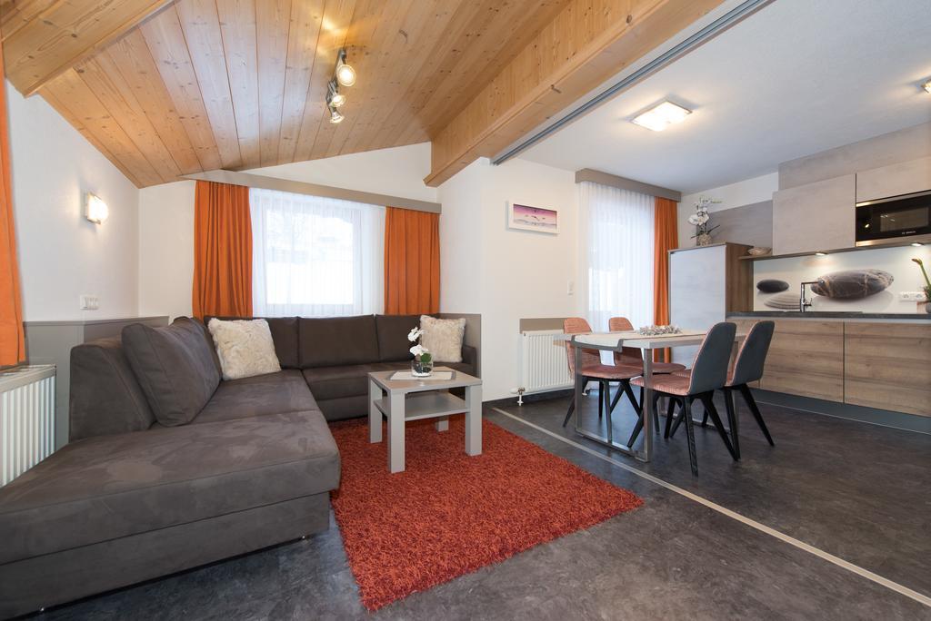 Appartements Schneezauber Lermoos Bilik gambar