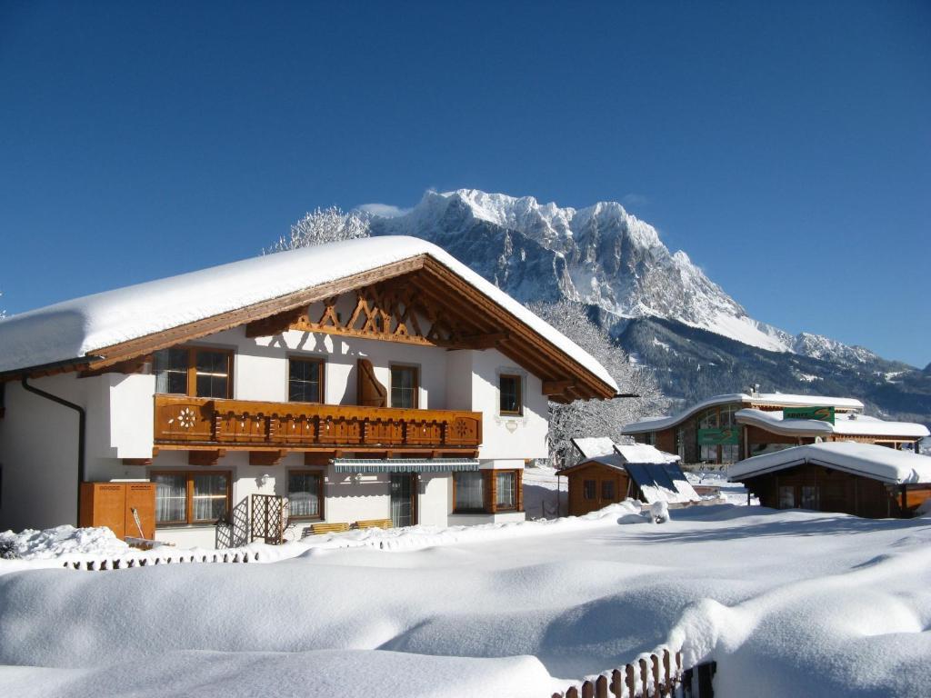 Appartements Schneezauber Lermoos Luaran gambar